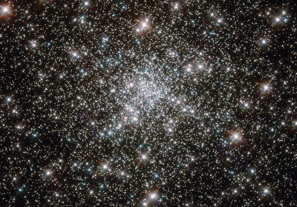 NGC 6752, Kúluþyrping, Stjörnuþyrping, bláir flækingar, blue stragglers, páfuglinn
