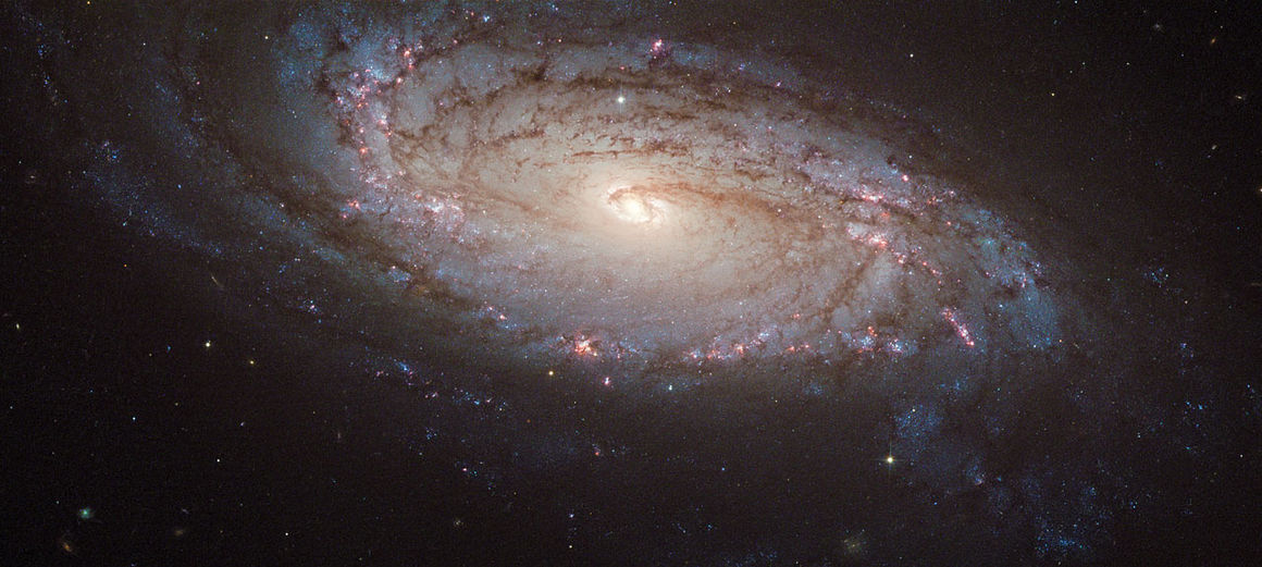 NGC 5806, Þyrilvetrarbraut, Sprengistjarna, SN2004dg, Meyjan
