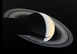 Voyager 1 kveður Satúrnus Voyager 1, Satúrnus