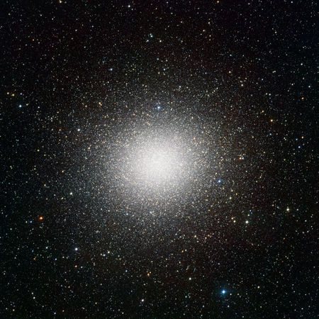 Omega Centauri, VST, Mannfákurinn, kúluþyrping