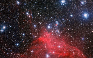 Stjörnuþyrpingin NGC 3572 og nágrenni hennar