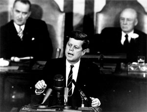 John F. Kennedy, tunglferðir