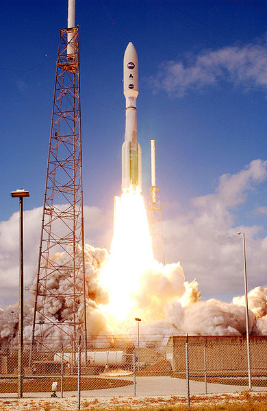 New Horizons, Atlas V, geimskot