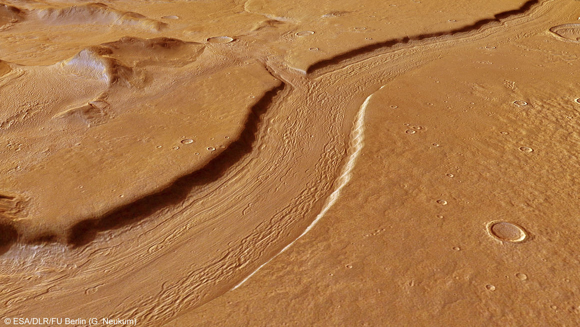 reull-vallis-c Reull Vallis, árfarvegur, Mars