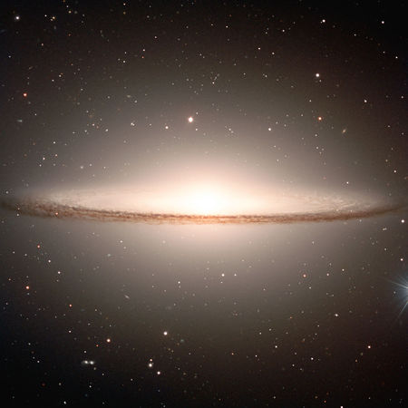 Messier 104, þyrilþoka, Sombrero Galaxy, Mexíkóahatturinn, Meyjan