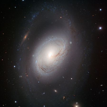 Messier 96, þyrilþoka, Ljónið