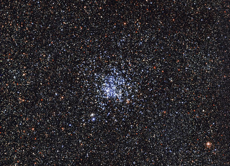 Messier 11 eða Villiandarþyrpingin í Skildinum. Mynd: ESO