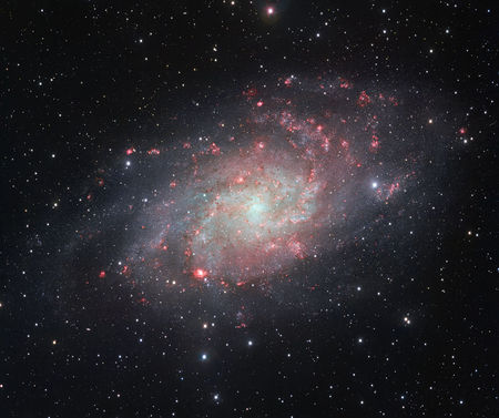 Þríhyrningsþokan Messier 33 í stjörnumerkinu Þríhyrningnum. Mynd: ESO