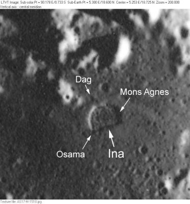 Ina er D-laga myndunin á þessari mynd sem tekin var í leiðangri Apollo 17.